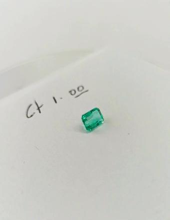 1.0ct Colombian Emerald 