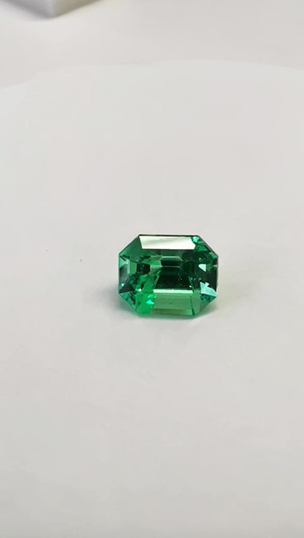 2.15 Ct. Colombian Emerald - Exceptional - Investment Grade 