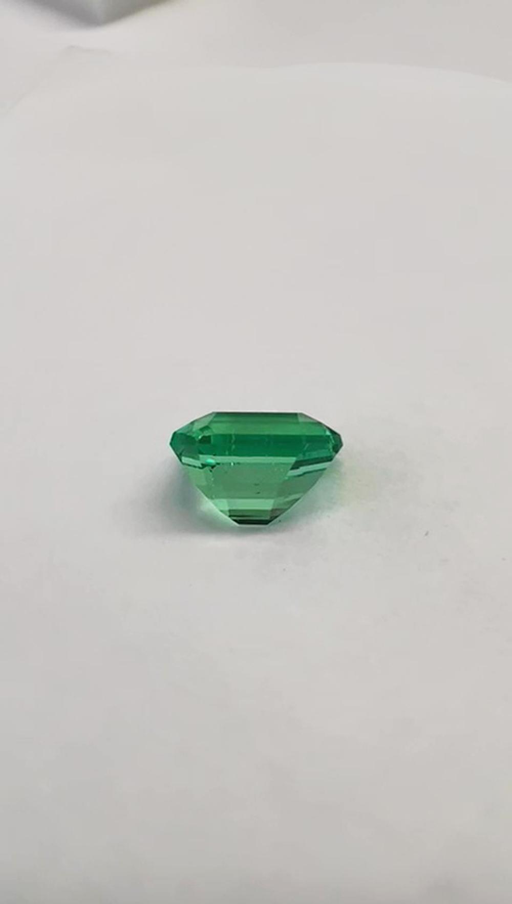 2.15 Ct. Colombian Emerald - Exceptional - Investment Grade 