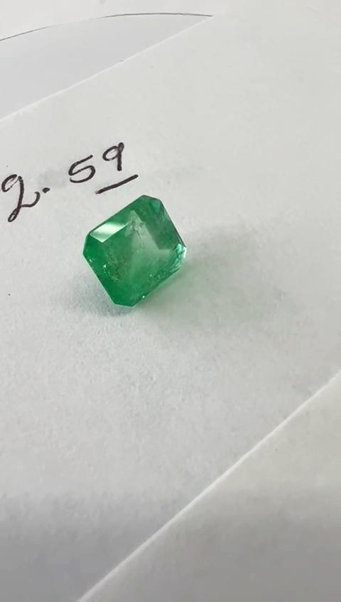 2.59 Ct. Colombian Emerald