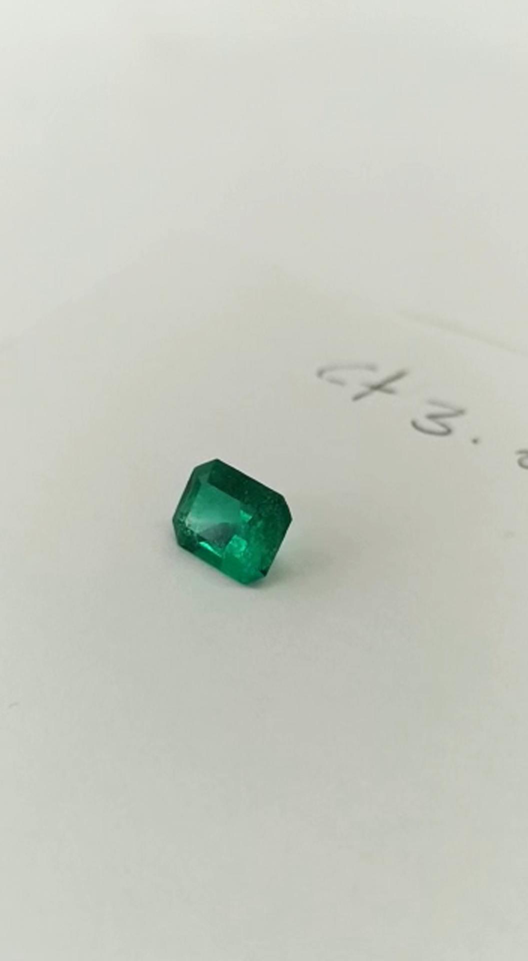 3.07ct Colombian Emerald 