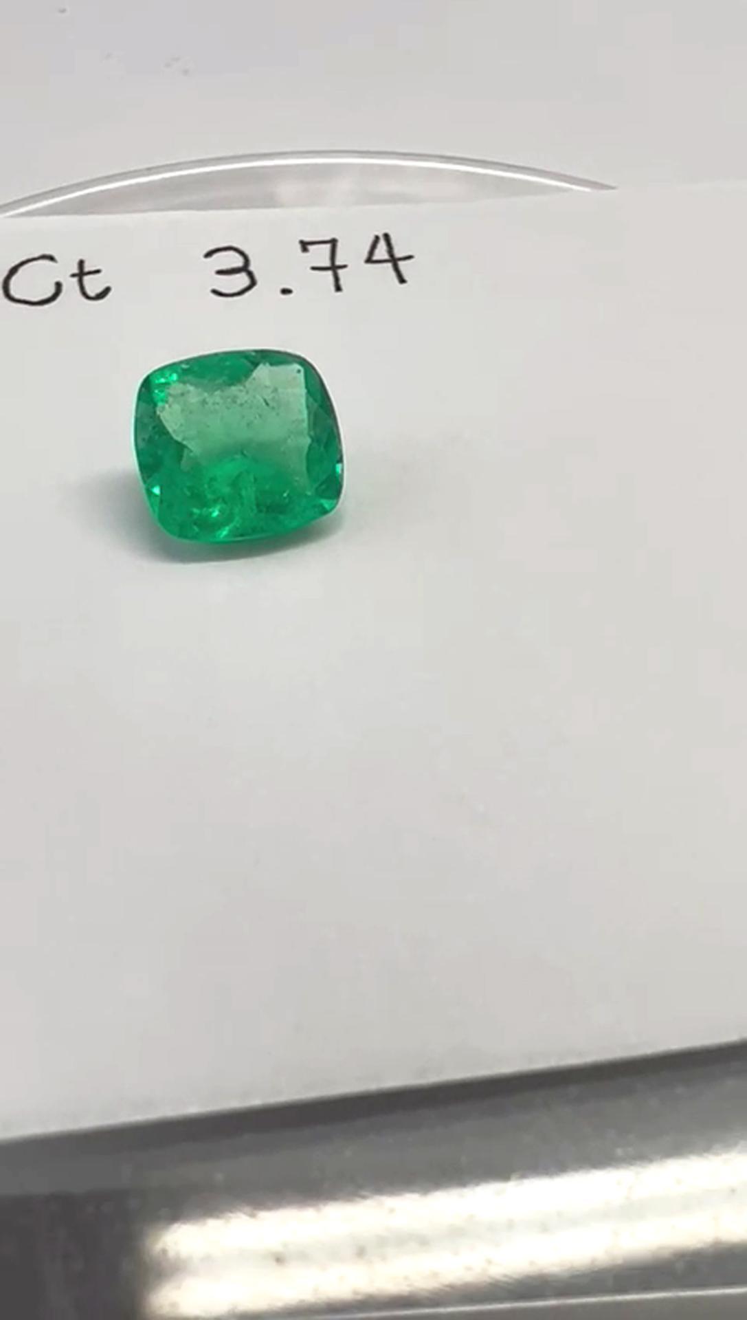 3.74ct Colombian Emerald  ( Exceptional) 