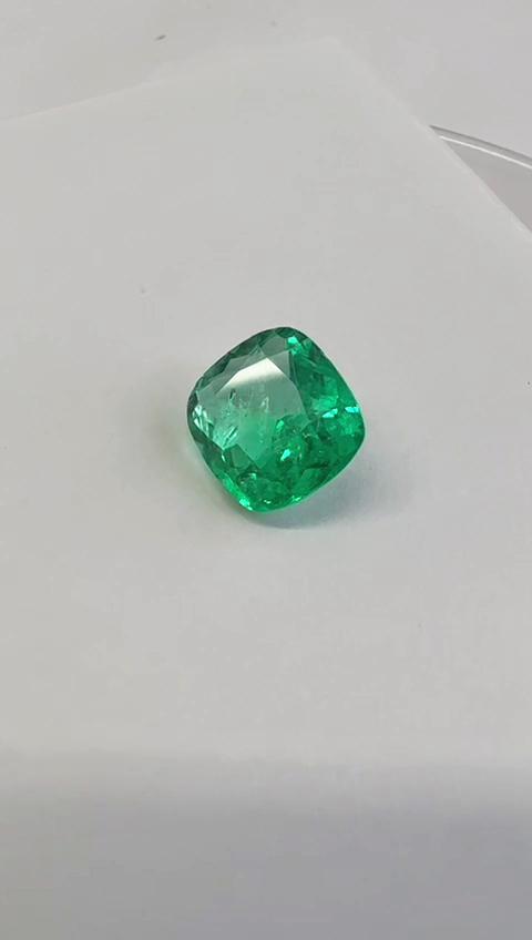 4.33 Ct. Colombian Emerald 