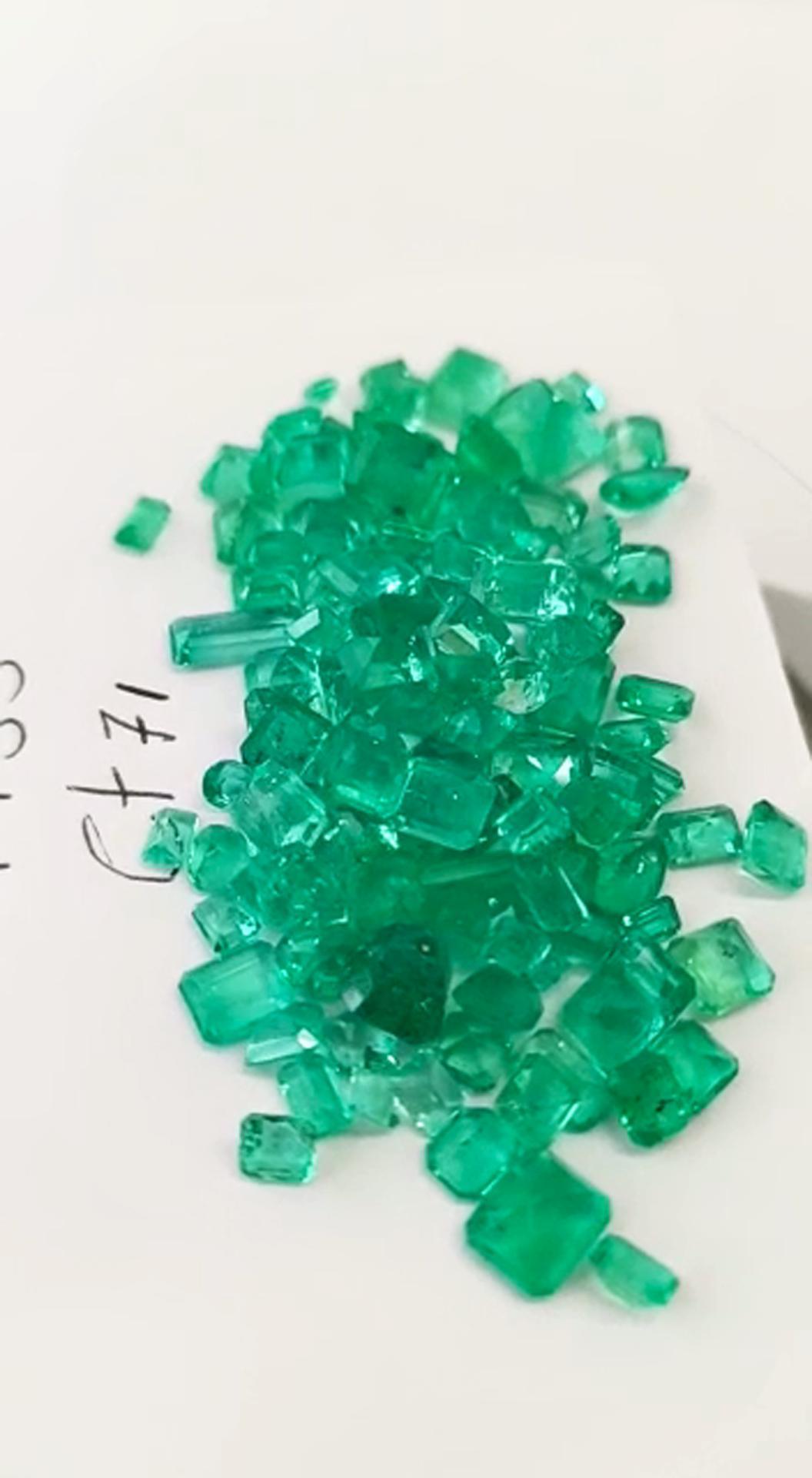 71 Ct.  Colombian Emerald Lot 