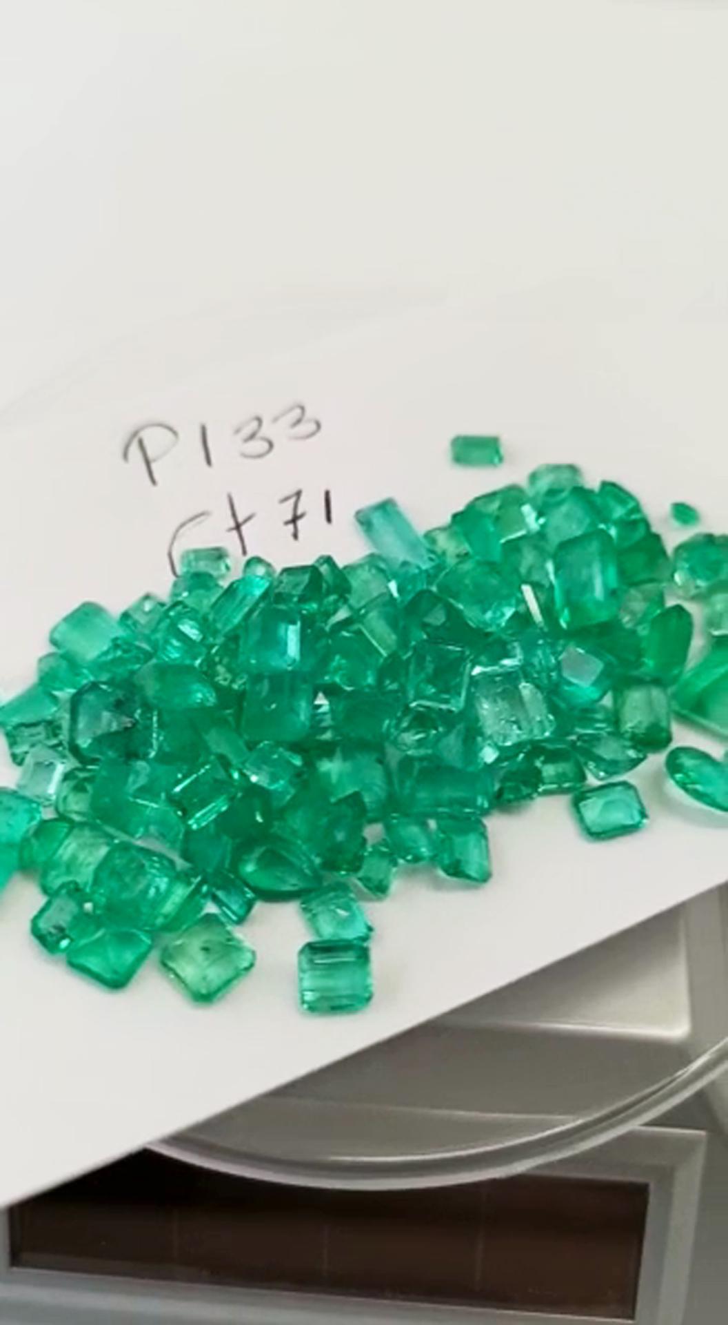 71 Ct.  Colombian Emerald Lot 