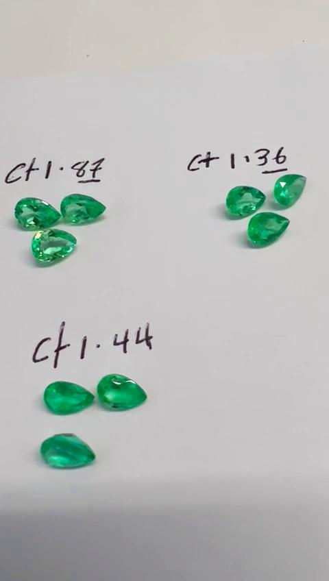 Colombian Emerald Teardrop Sets