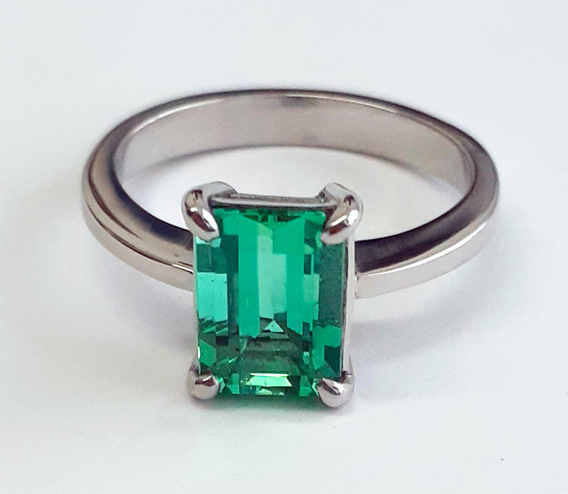 Colombian Emerald Ring