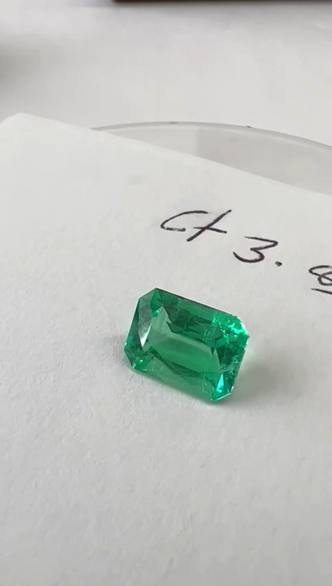 3.80ct Colombian Emerald ( Exceptional) 