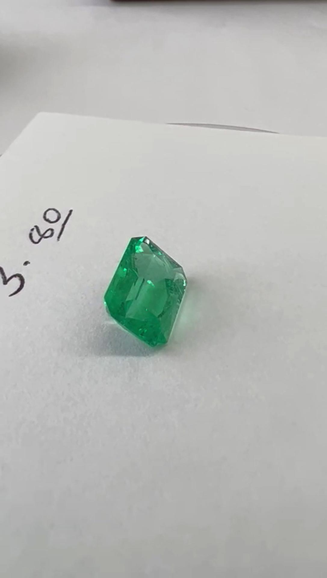 3.80ct Colombian Emerald ( Exceptional) 