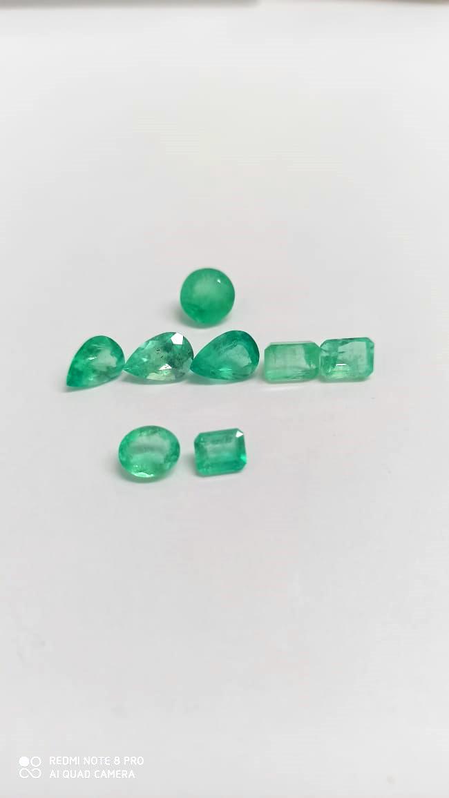 10.24  Colombian Emerald Lot (Economy)