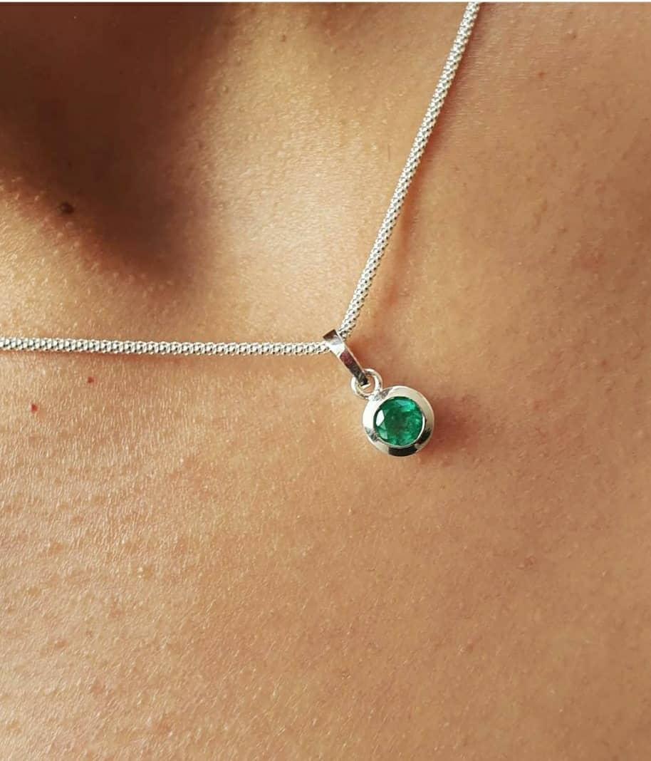 0.60ct Colombian Emerald Pendant 