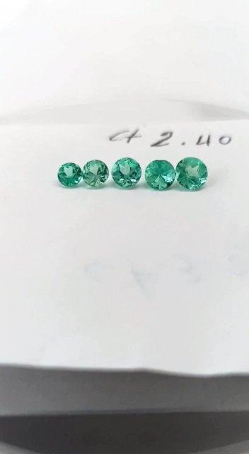 2.40 Ct. Colombian Emerald (Tapered) Set