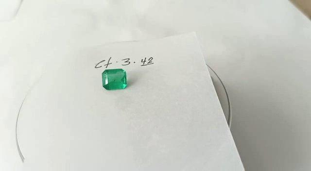 3.42ct Colombian Emerald