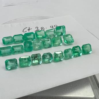 28.40 Ct.  Colombian Emerald Lot 