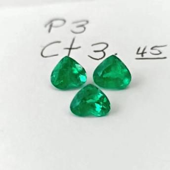 3.45 ct Colombian Emerald Set ( Heart  Cut )