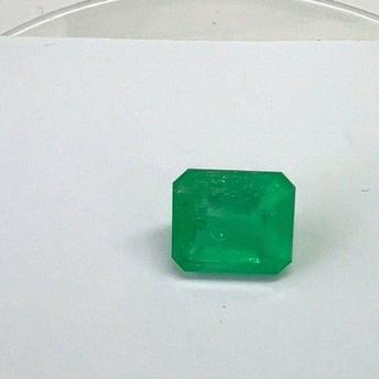 6.65 Ct.   Colombian Emerald 
