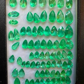 Colombian Emerald Teardrop Sets