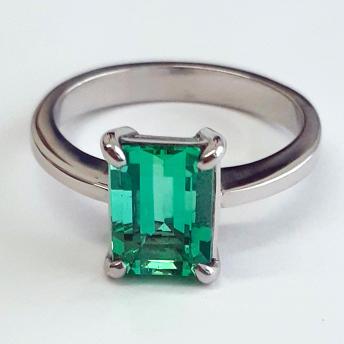 Colombian Emerald Ring