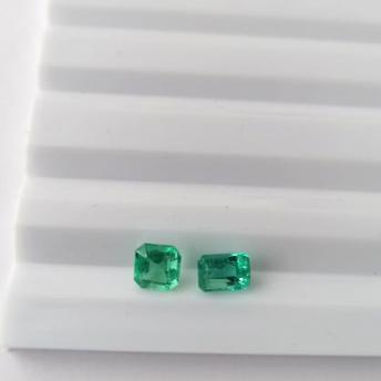 2.68ct Colombian Emerald Pair 