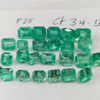 34.12 Ct.  Colombian Emerald  Lot 