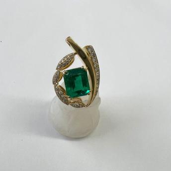 Colombian Emerald & Diamond Gold Pendant 