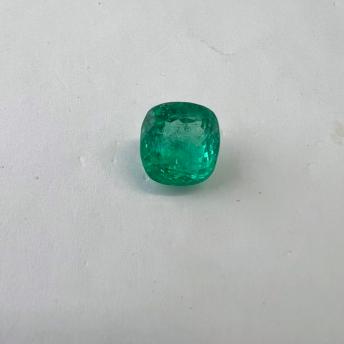 9.65 Colombian Emerald 