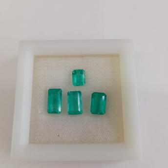 6.98 Ct. Original Colombian Emerald Set (Exceptional , Investment Grade)