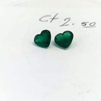 2.50 Colombian Emerald Hearts Pair