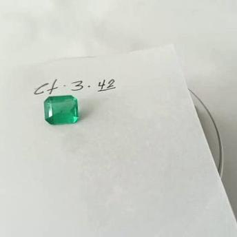 3.42ct Colombian Emerald