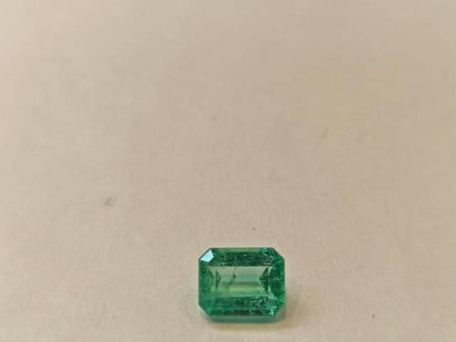 1.92ct Colombian Emerald 