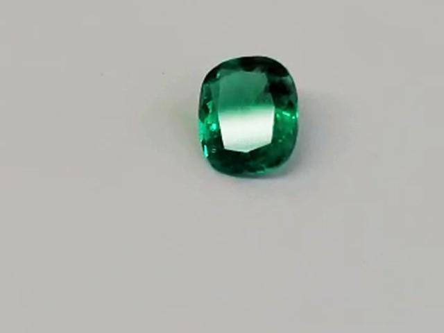 2.98 Ct. Colombian Emerald (Exceptional) 