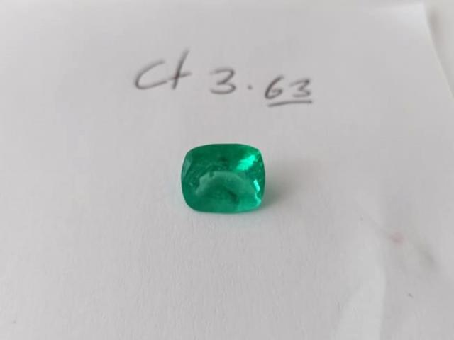3.63ct  Colombian Emerald