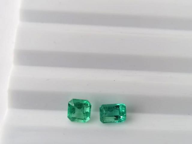 2.68ct Colombian Emerald Pair 