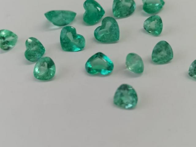 6.31 Ct.  Colombian Emerald Lot ( Heart Cut) 