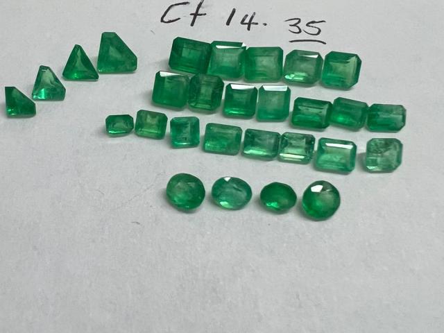 14.35 Ct. Colombian Emerald  Lot 