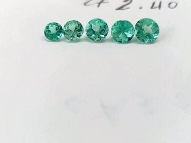 2.40 Ct. Colombian Emerald (Tapered) Set