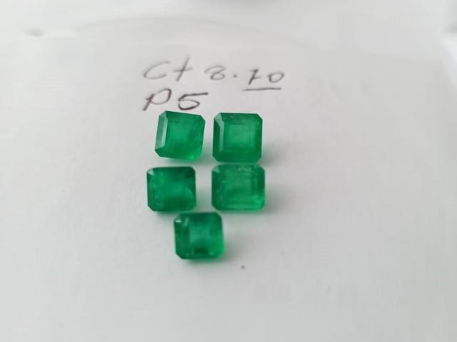 8.70ct Colombian Emerald Lot