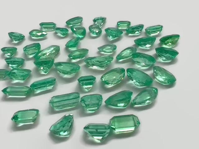 40 Ct. Colombian Emerald Lot.